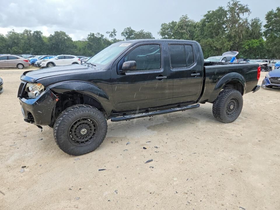 2017 NISSAN Frontier