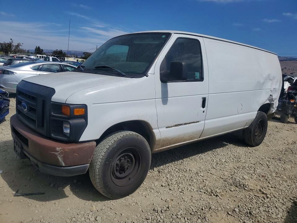 2011 FORD E-150