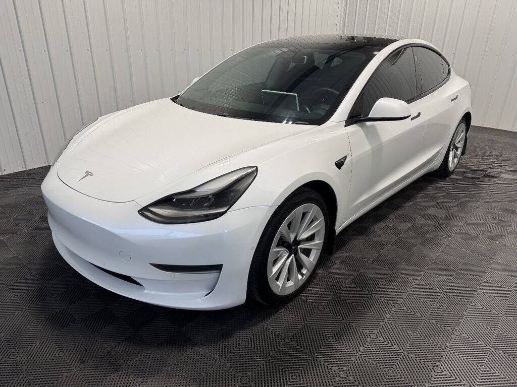 2021 TESLA Model 3