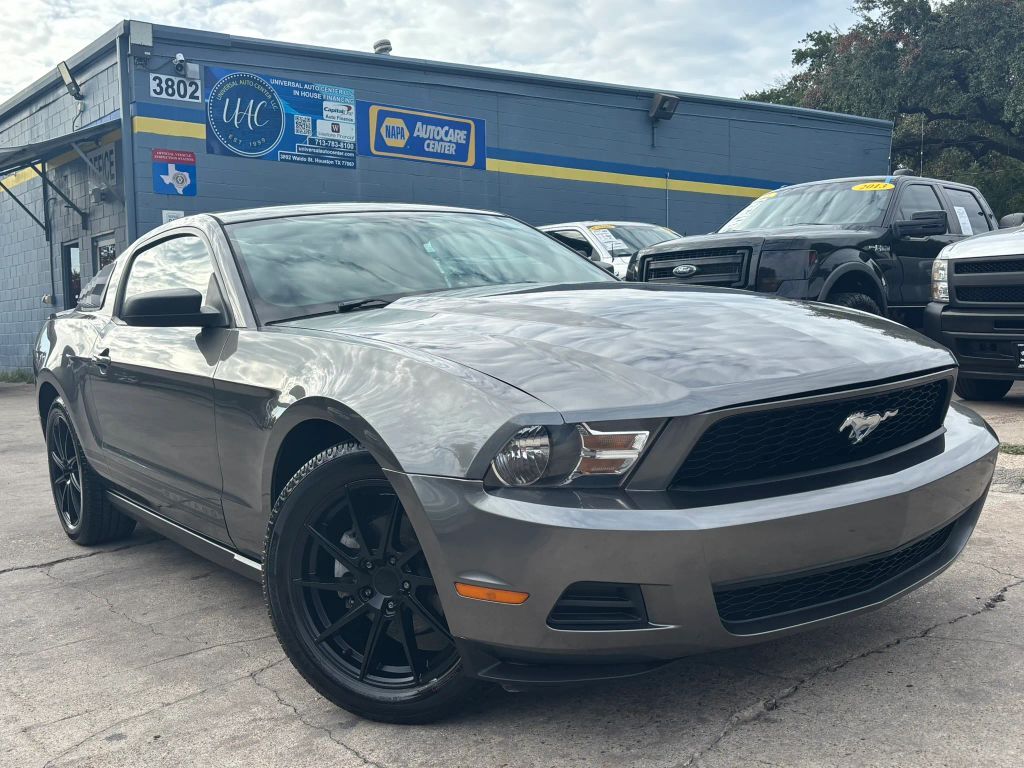 2010 FORD Mustang
