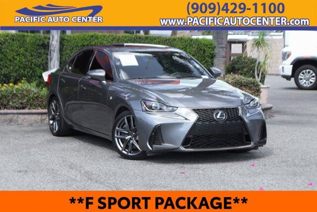 2019 LEXUS IS