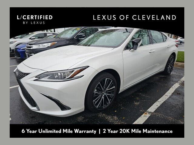 2024 LEXUS ES