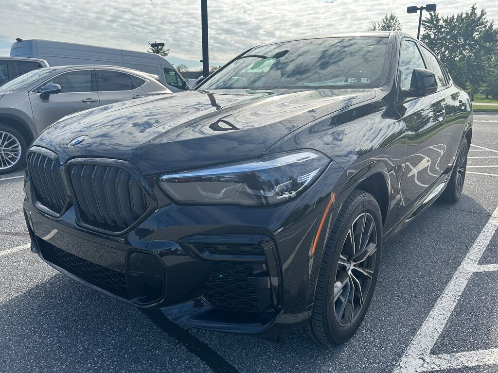 2022 BMW X6