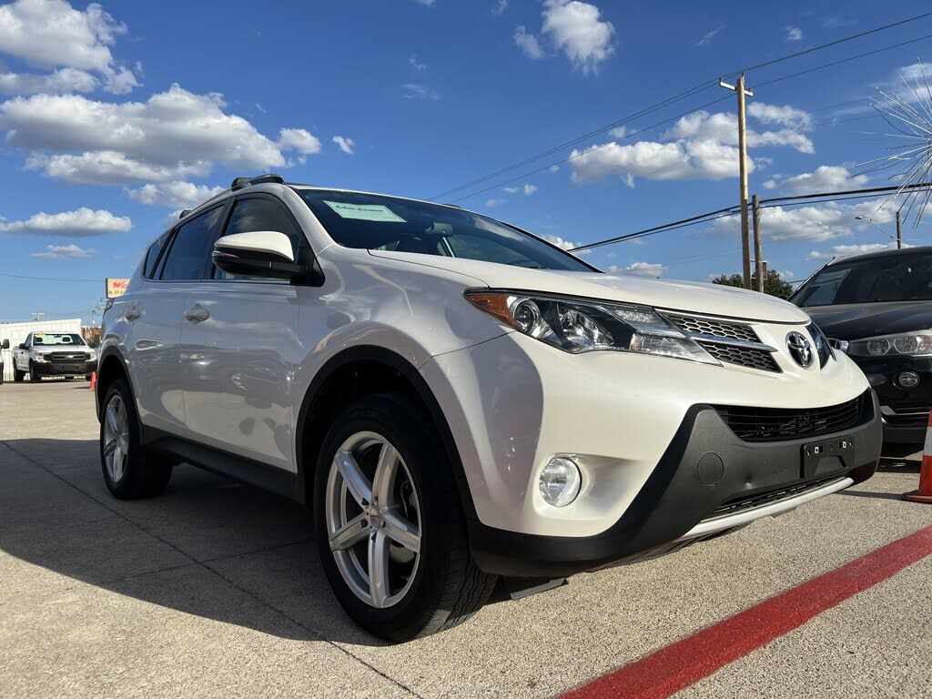2014 TOYOTA RAV4