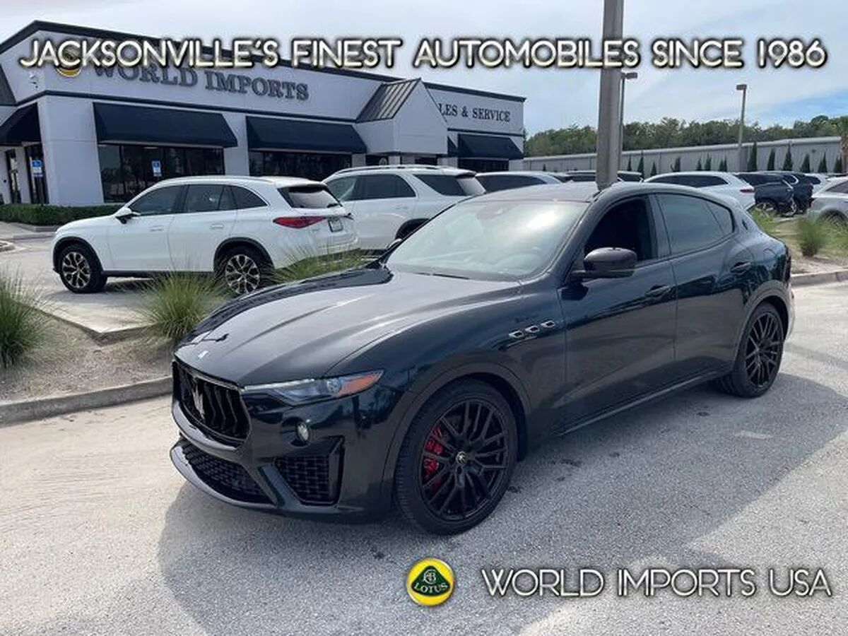 2022 MASERATI Levante