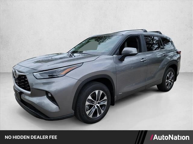2026 TOYOTA Highlander
