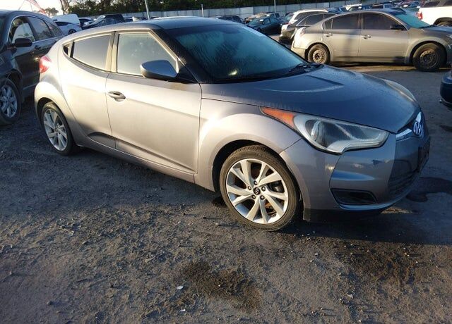 2016 HYUNDAI Veloster