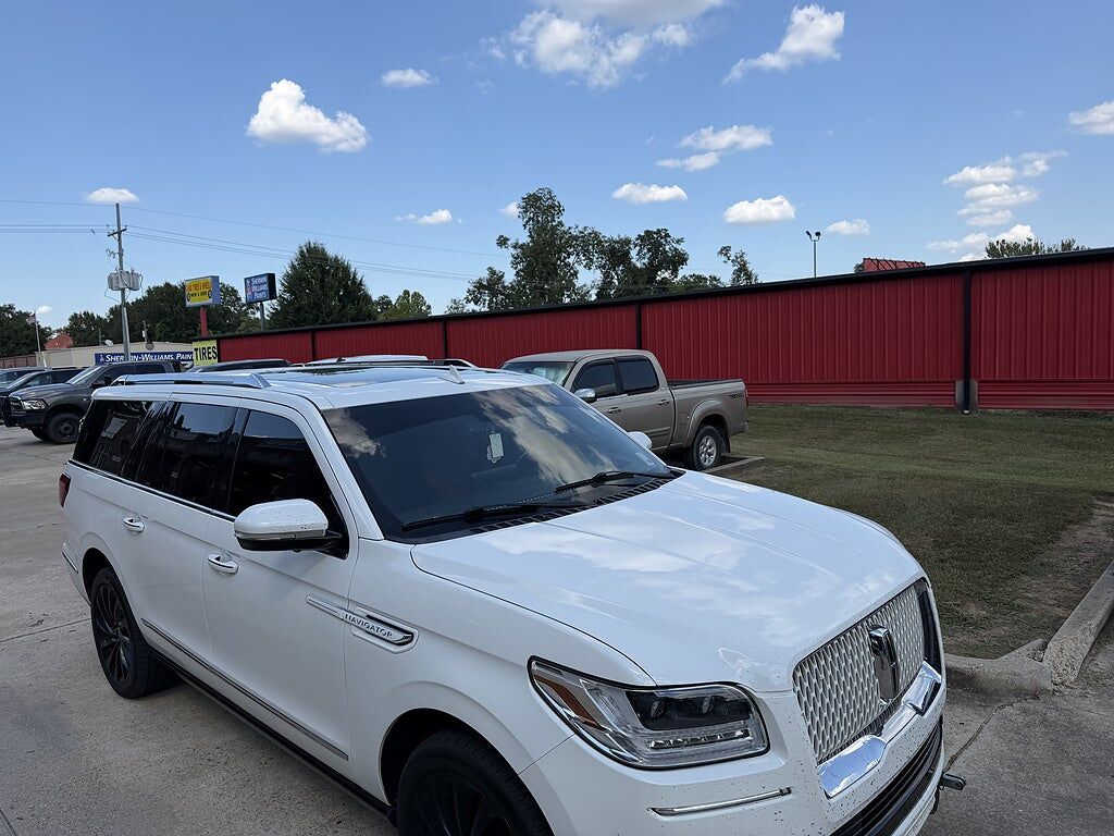 2021 LINCOLN Navigator L