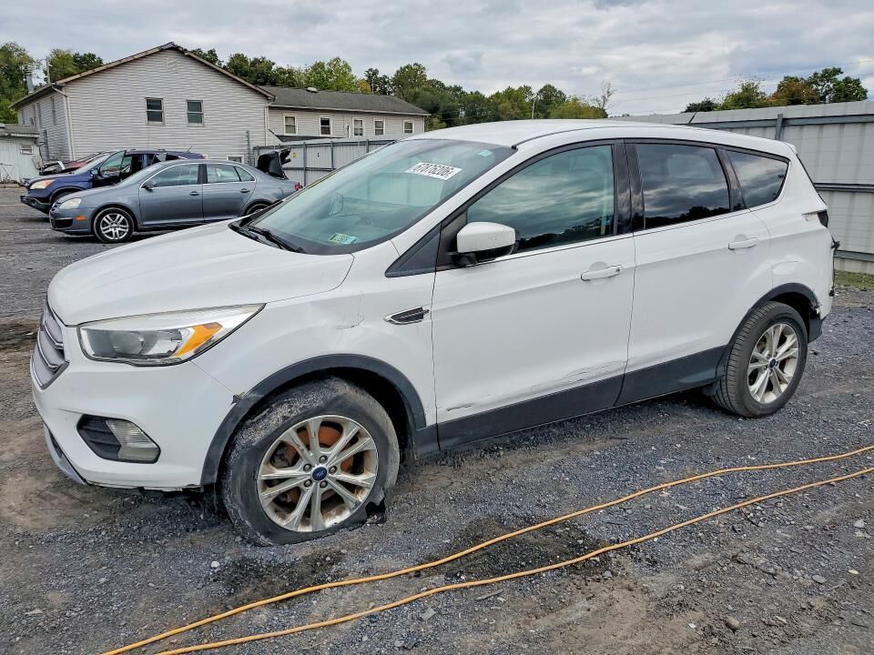 2017 FORD Escape
