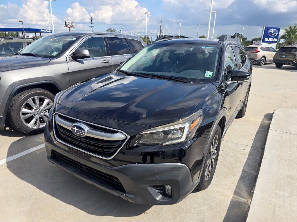 2021 SUBARU Outback