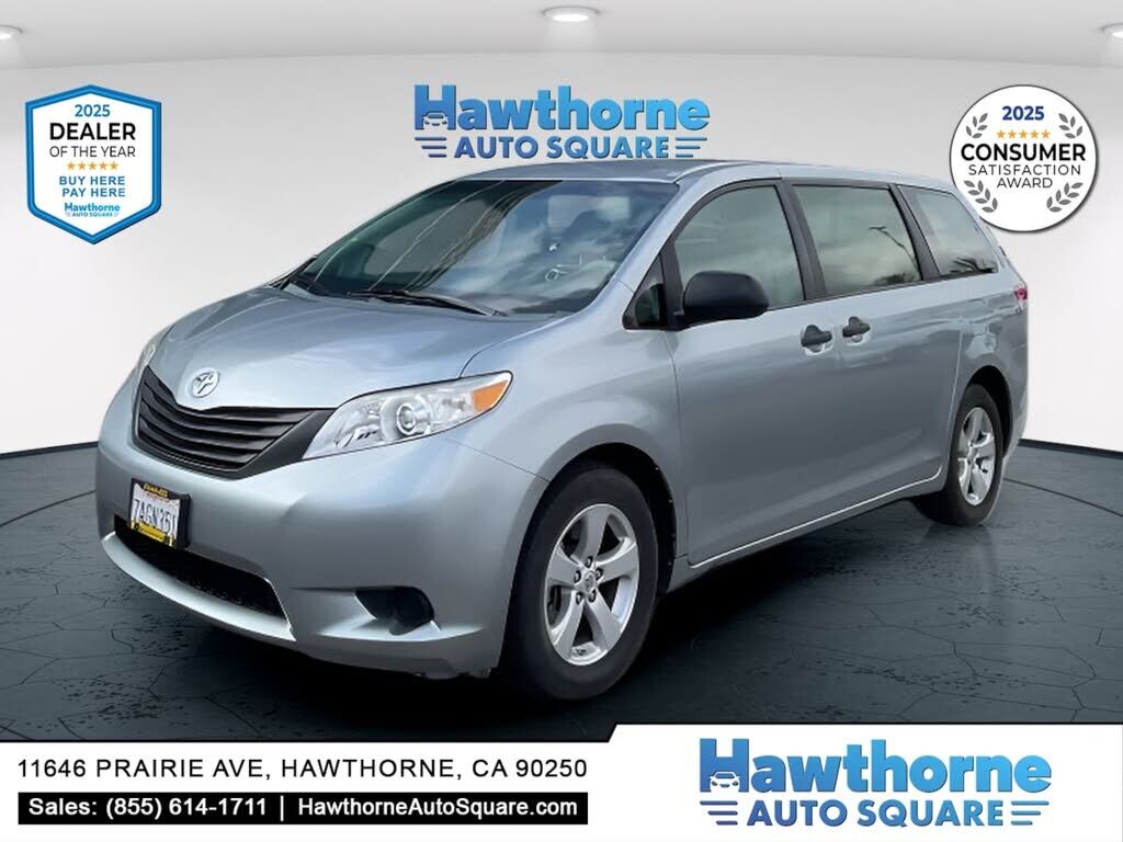 2013 TOYOTA Sienna