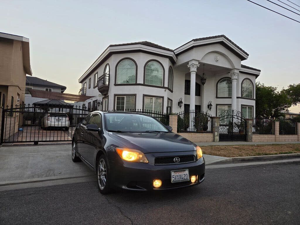 2006 TOYOTA SCION