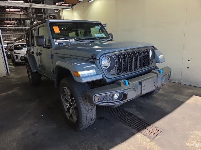2024 JEEP Wrangler