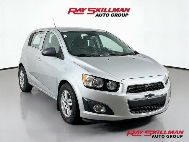 2012 CHEVROLET Sonic