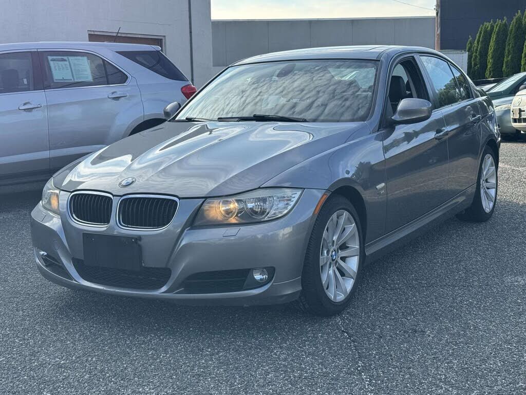 2011 BMW 3 Series