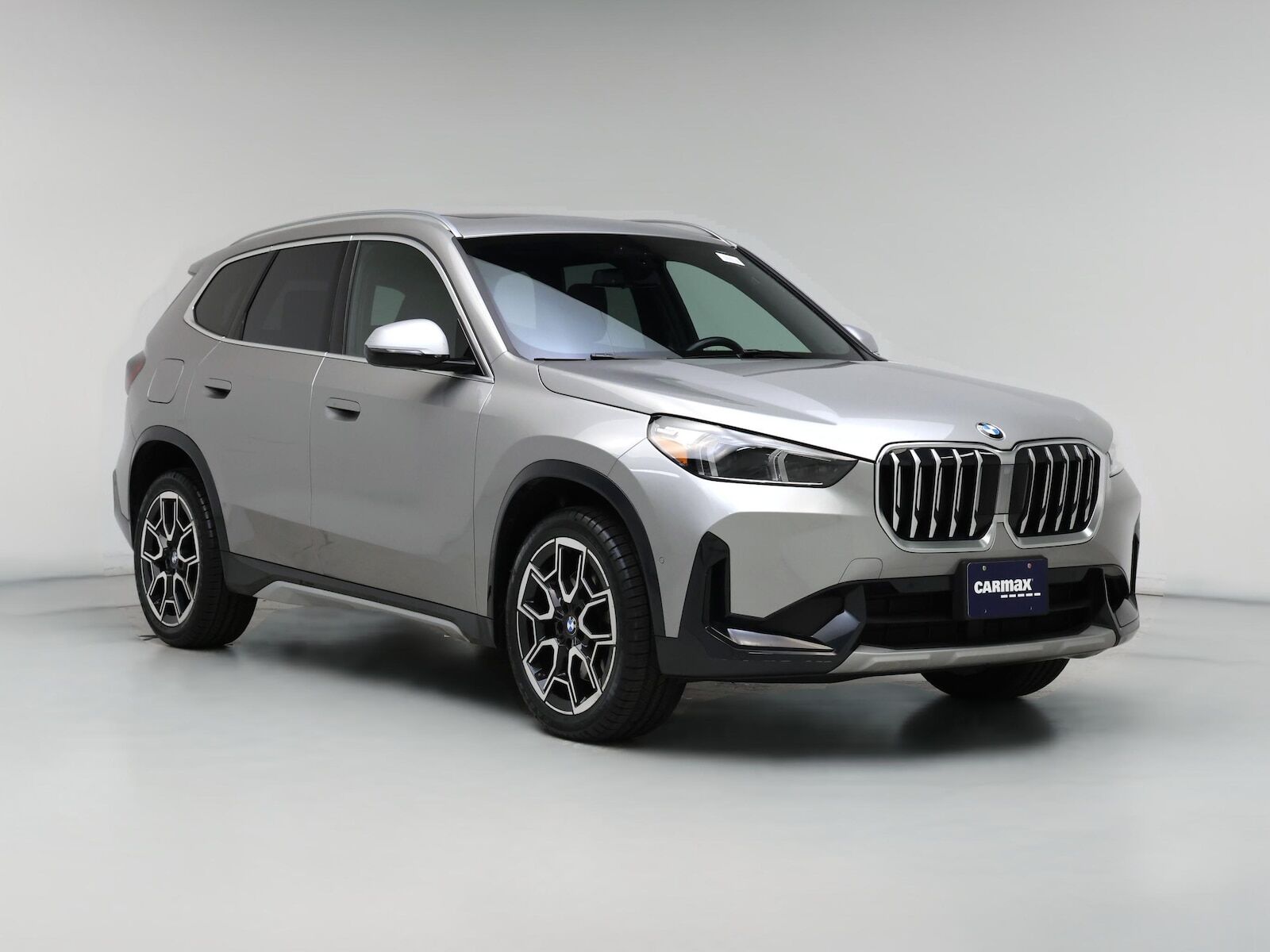 2023 BMW X1