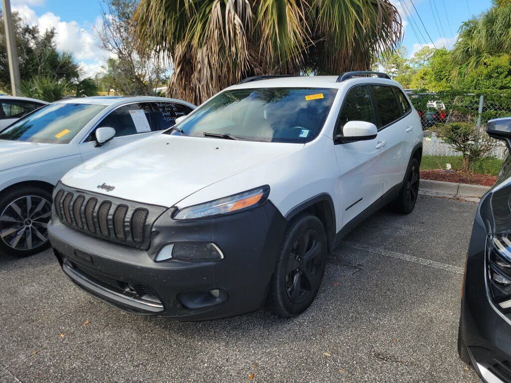2018 JEEP Cherokee