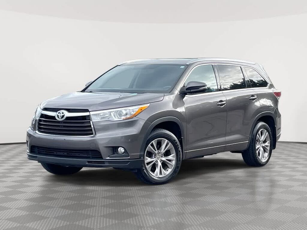 2015 TOYOTA Highlander