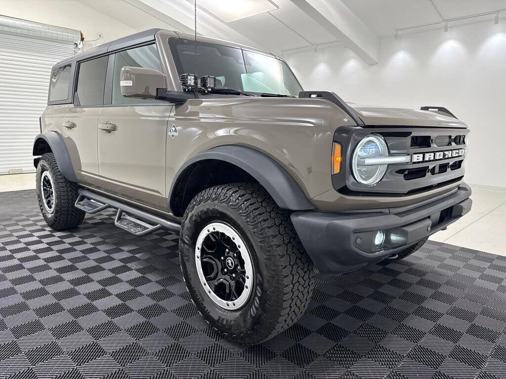 2025 FORD Bronco