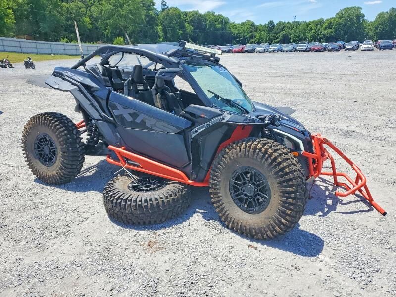 2025 CAN-AM Maverick X3