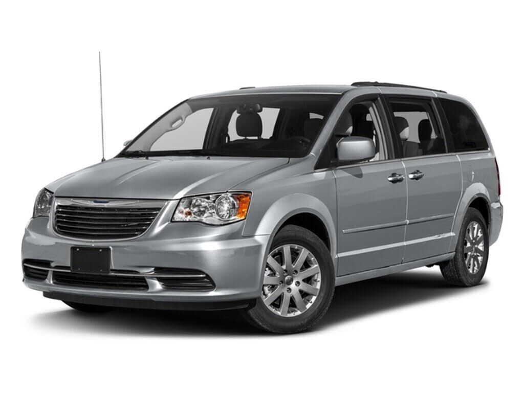 2016 CHRYSLER Town and Country