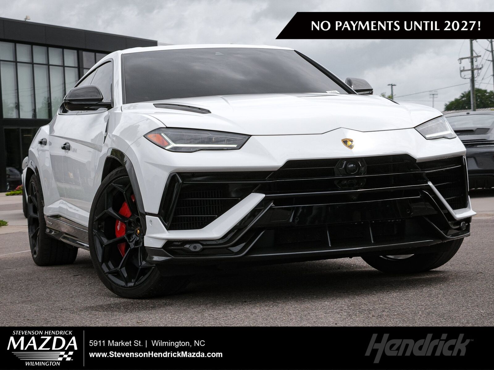 2023 LAMBORGHINI URUS