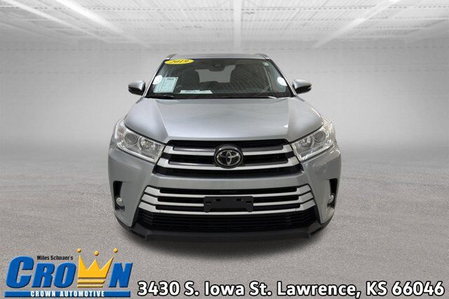 2019 TOYOTA Highlander