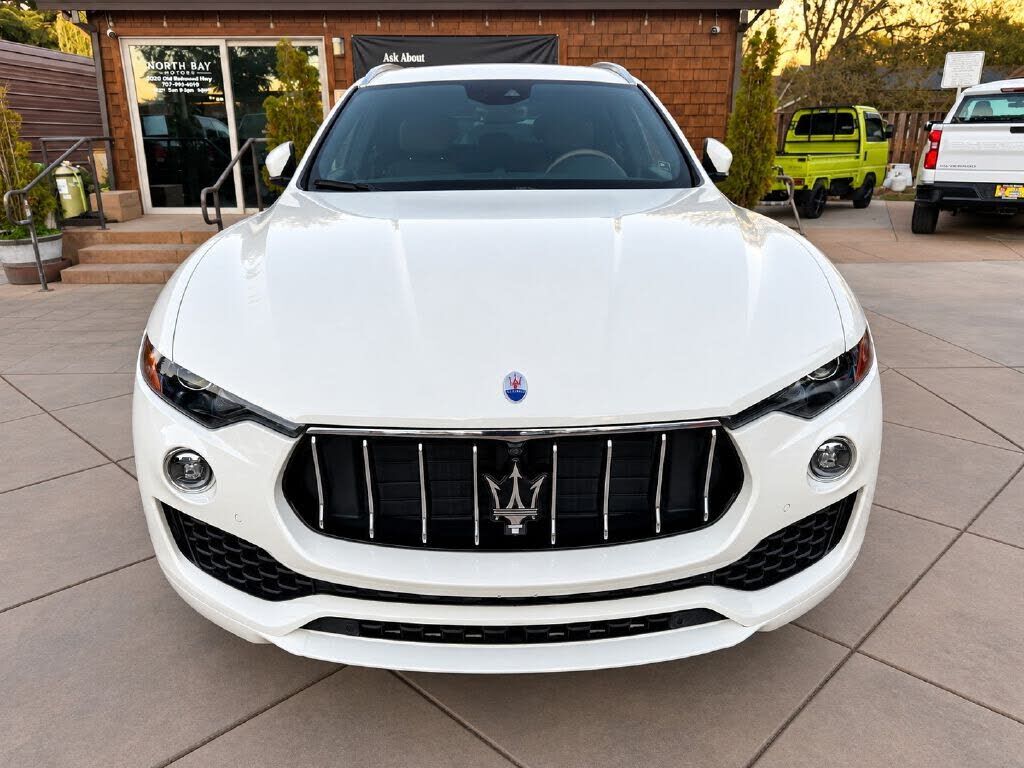 2019 MASERATI Levante