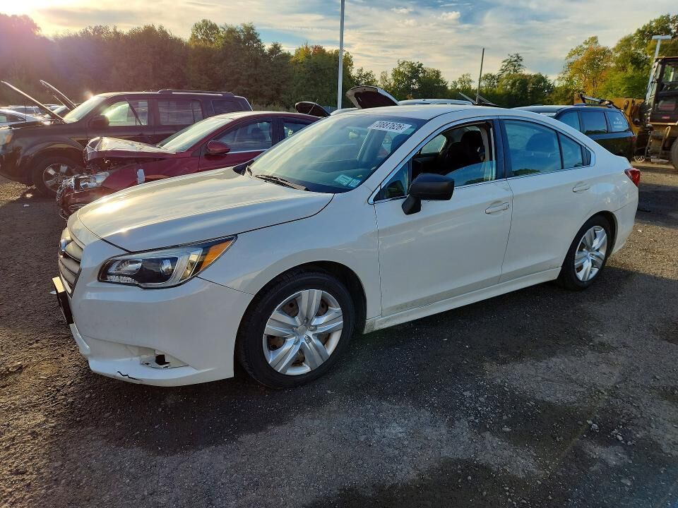 2016 SUBARU Legacy