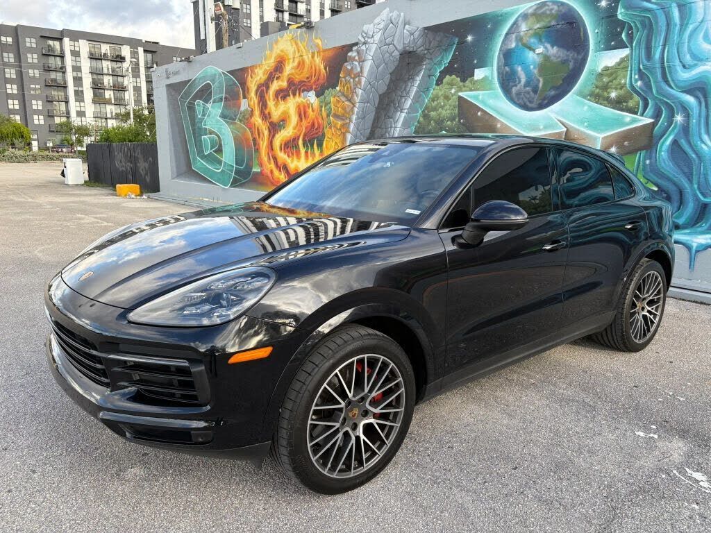2021 PORSCHE Cayenne
