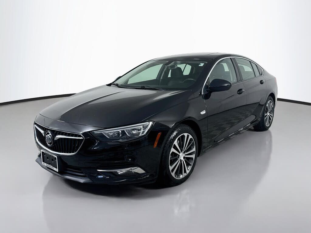 2018 BUICK Regal