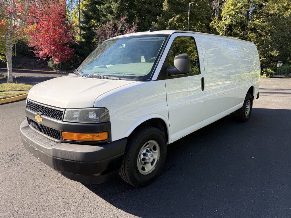 2018 CHEVROLET Express