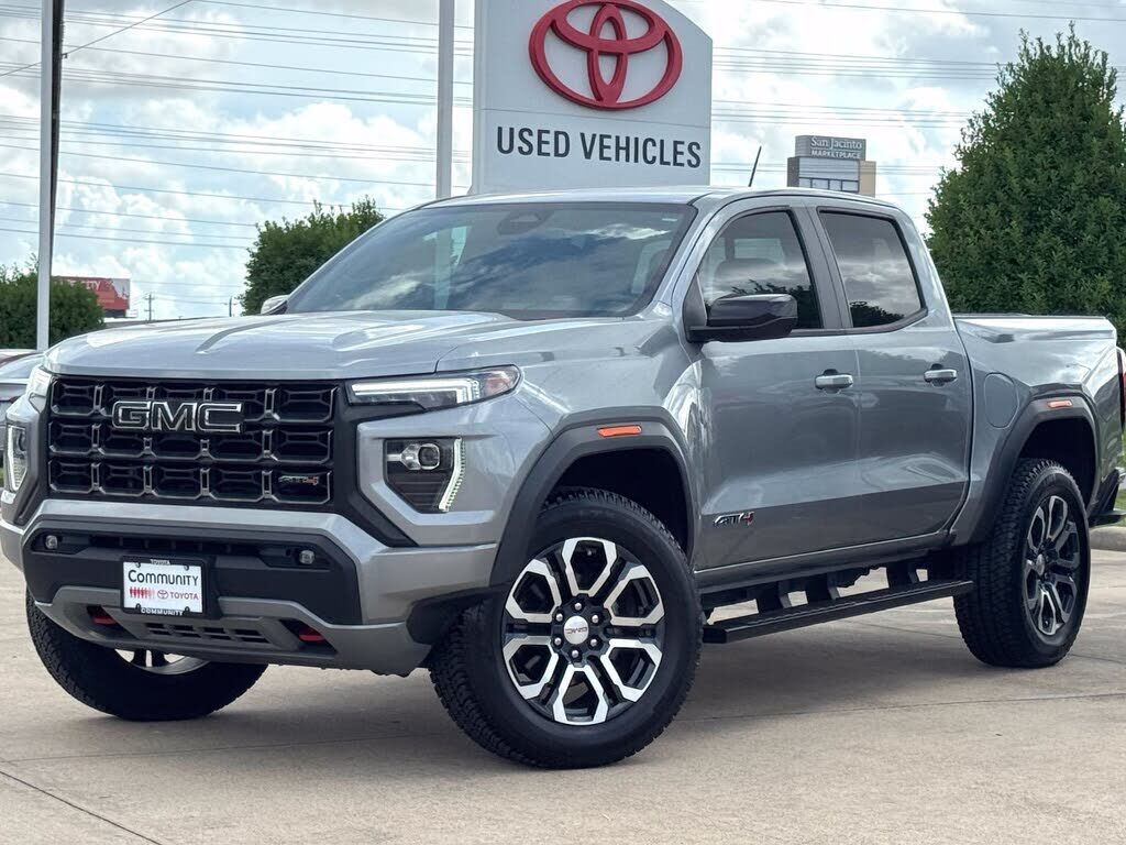 2023 GMC Canyon