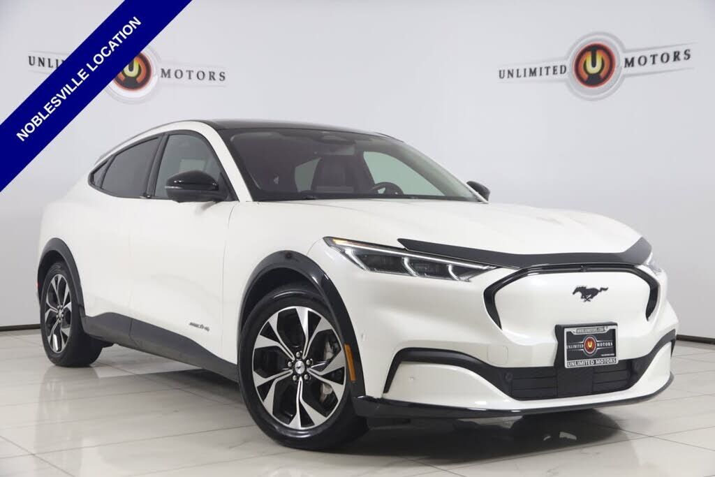2021 FORD Mach-E