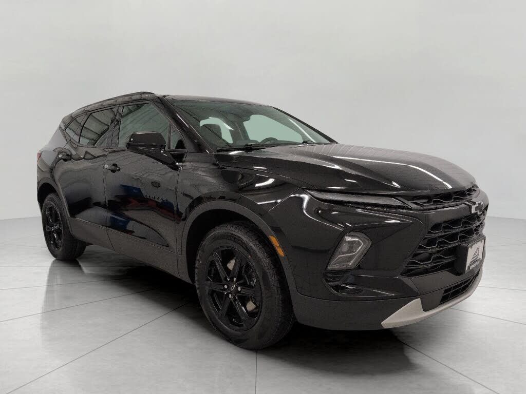 2025 CHEVROLET Blazer