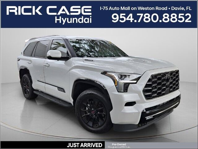 2025 TOYOTA Sequoia