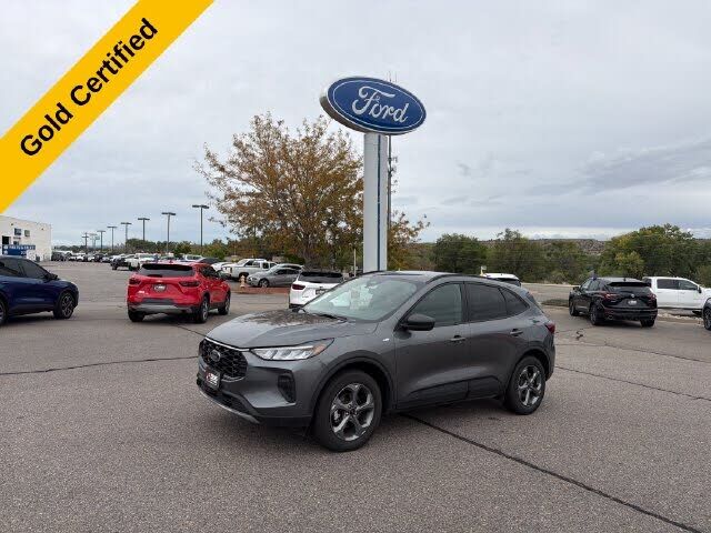 2025 FORD Escape