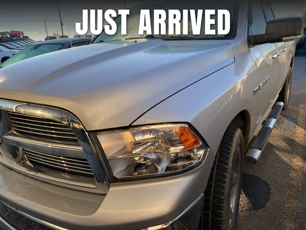 2012 DODGE Ram
