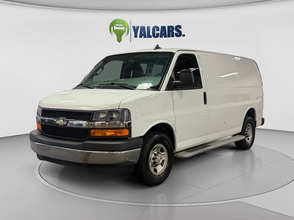 2020 CHEVROLET Express