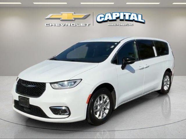 2025 CHRYSLER Pacifica
