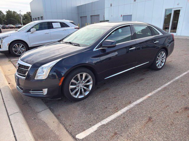2017 CADILLAC XTS