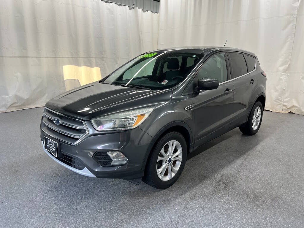 2017 FORD Escape