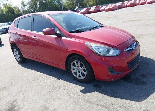 2014 HYUNDAI Accent
