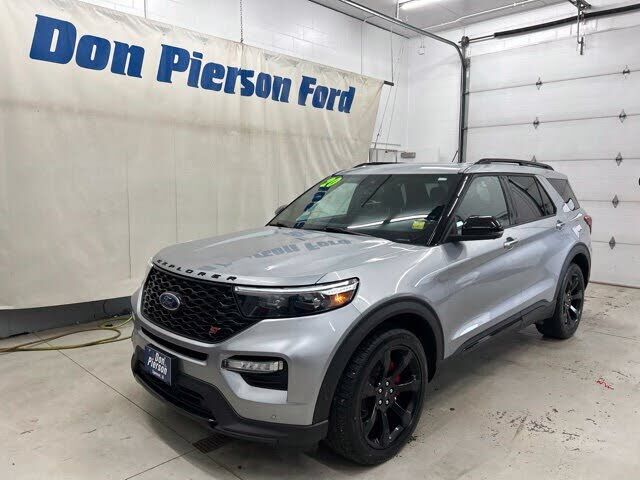 2020 FORD Explorer