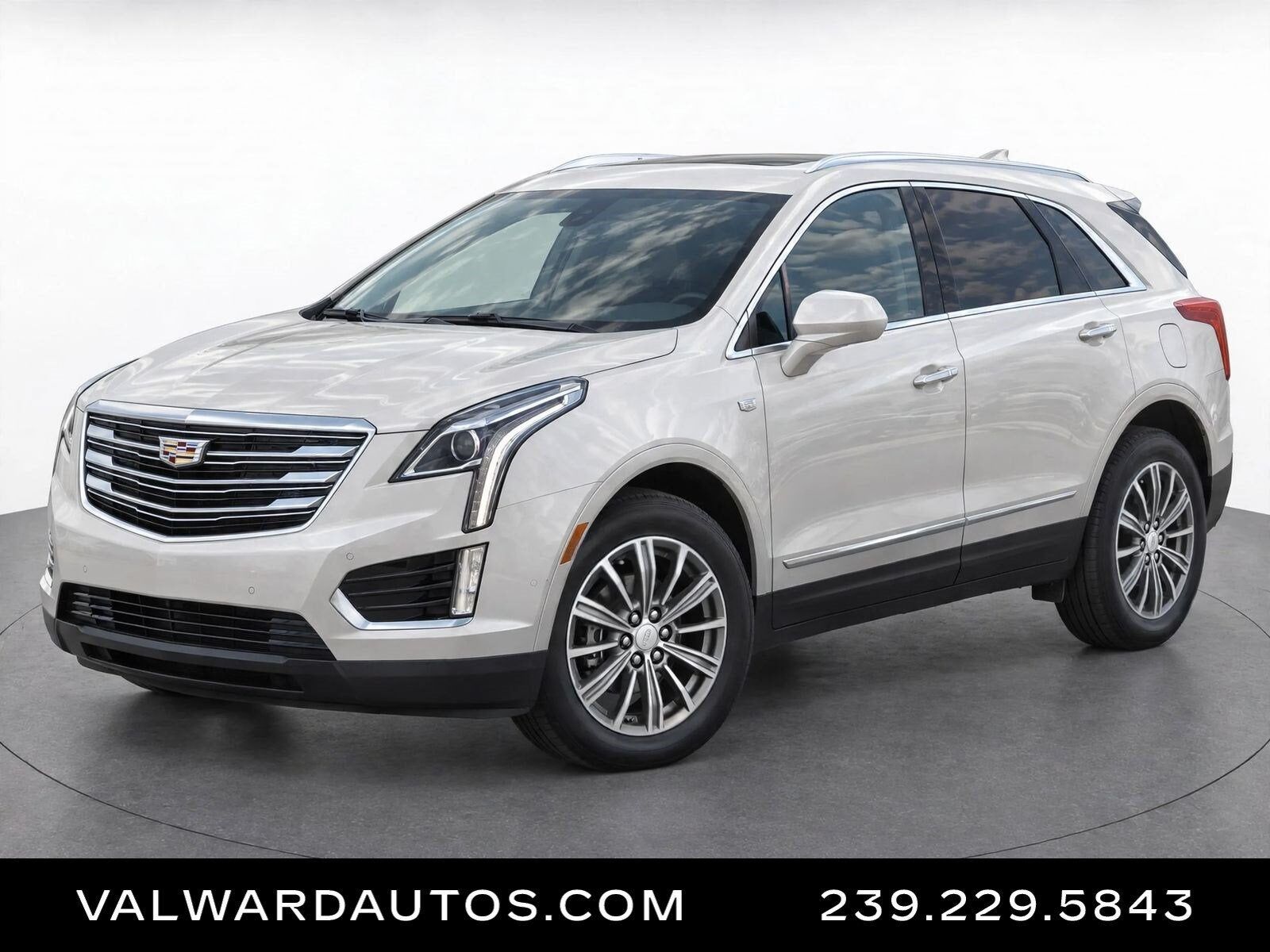 2017 CADILLAC XT5