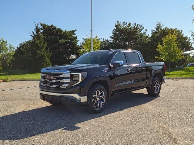 2023 GMC Sierra