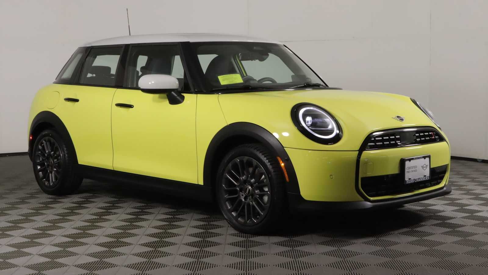 2025 MINI Hardtop