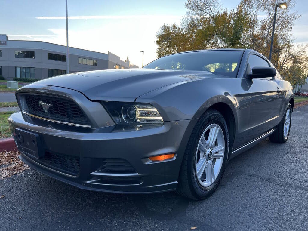 2014 FORD Mustang
