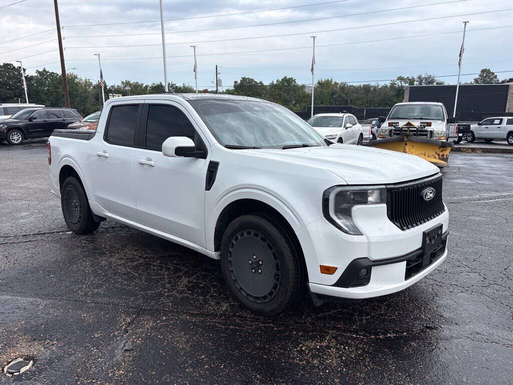 2025 FORD Maverick