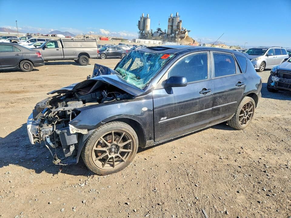 2005 MAZDA Mazda3